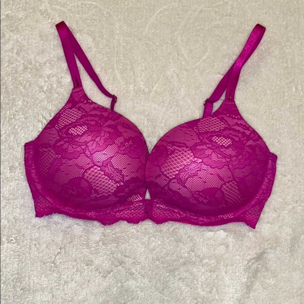 Victoria’s Secret Lace Biofit Push up Bra sz 34D
